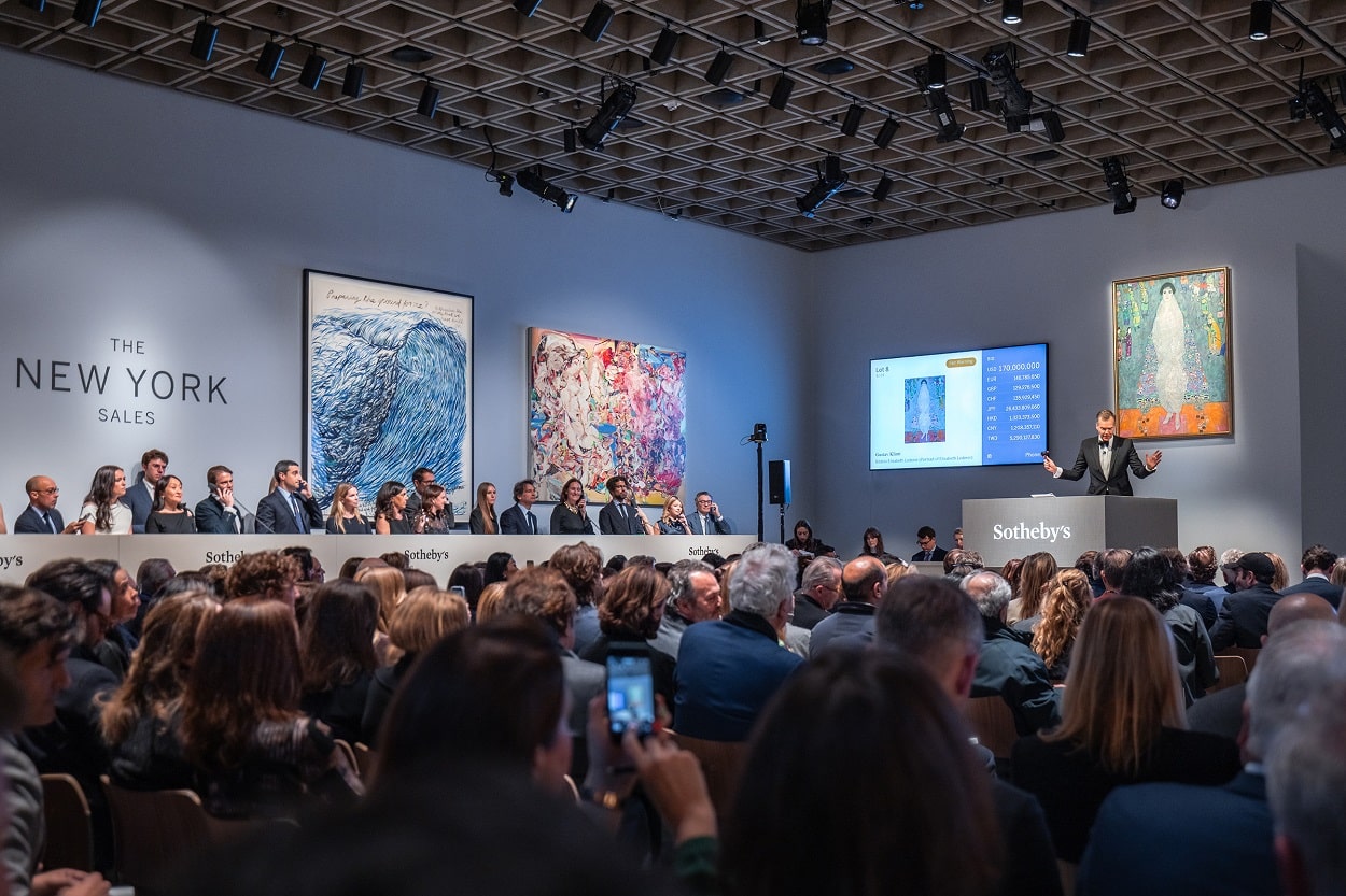 Під час вечірніх торгів Sotheby’s 18 листопада 2025 року в Нью-Йорку було продано портрет Елізабет Ледерер Густава Клімта за рекордні $236,4 млн