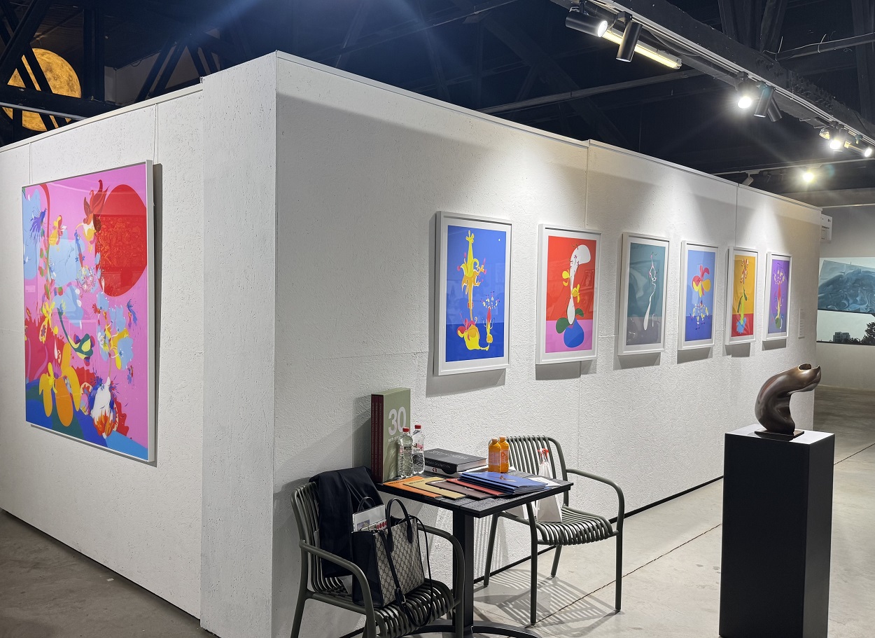 Фрагмент стенду Abramovych Art на Art Kyiv 2026